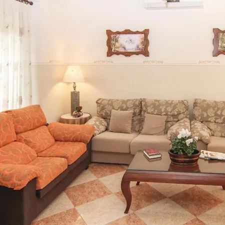 Stunning Home In Villaviciosa De Cordob * Villaviciosa de Cordoba