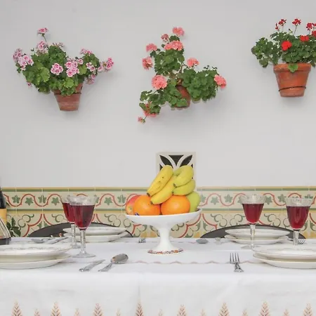 Stunning Home In Villaviciosa De Cordob Holiday home *